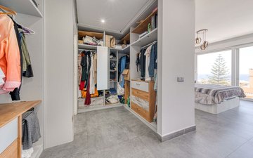 Property slide 21