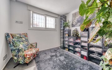 Property slide 23