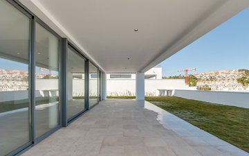 Property slide 20