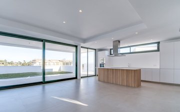 Property slide 40