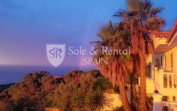 Property slide 28