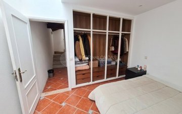 Property slide 11