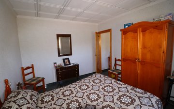 Property slide 21