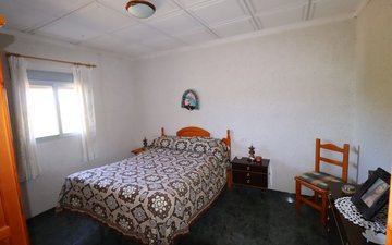 Property slide 19