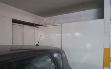 Property slide 32