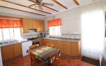 Property slide 21