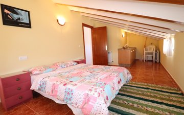 Property slide 39