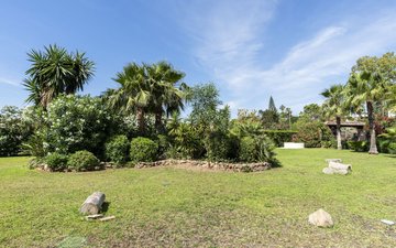 Property slide 48