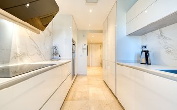 Property slide 20