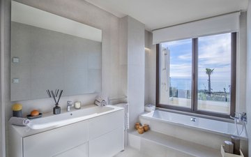 Property slide 24
