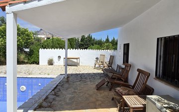 Property slide 10