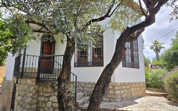 Property slide 11