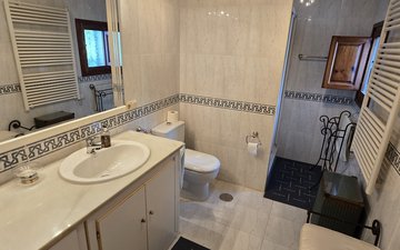Property slide 21
