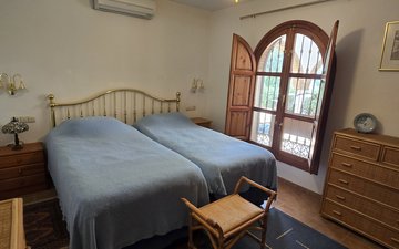 Property slide 24