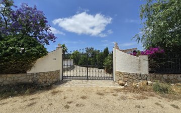 Property slide 38