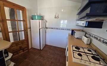 Property slide 16