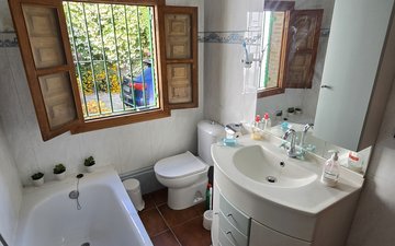 Property slide 21