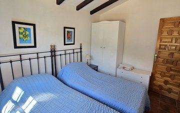 Property slide 24