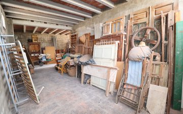 Property slide 47