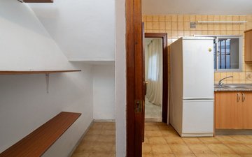Property slide 7