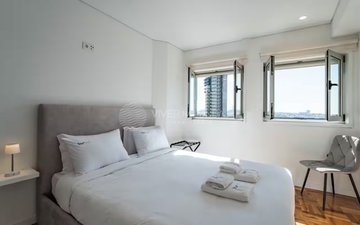 Property slide 25