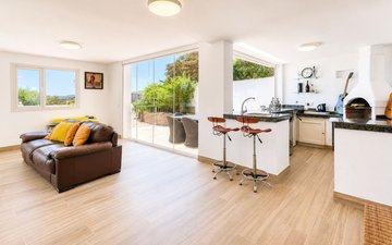 Property slide 24