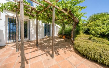 Property slide 39