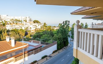 Property slide 24