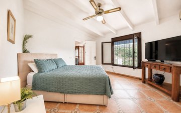 Property slide 23