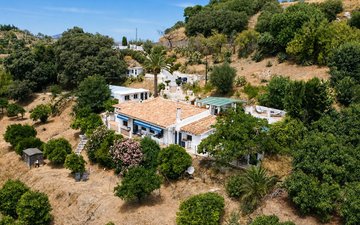 Property slide 28