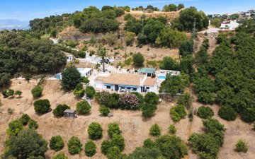 Property slide 29