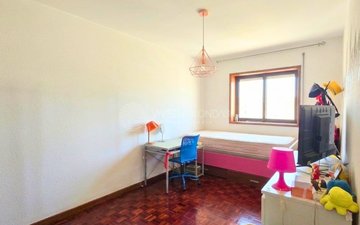 Property slide 10