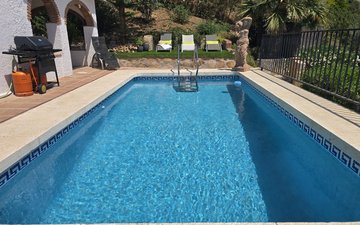 Property slide 15