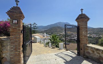 Property slide 37