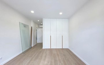 Property slide 38