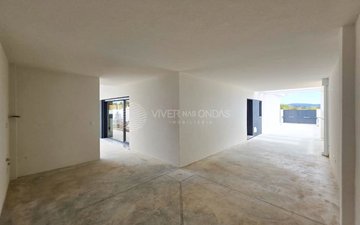 Property slide 44