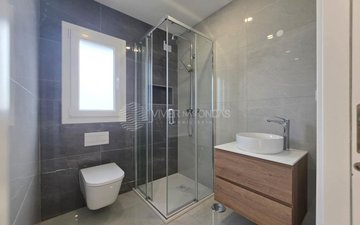 Property slide 38