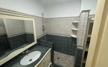 Property slide 15