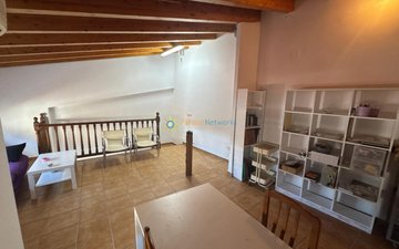 Property slide 28