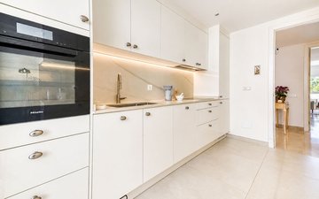 Property slide 6