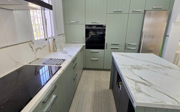 Property slide 10