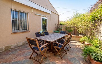 Property slide 18