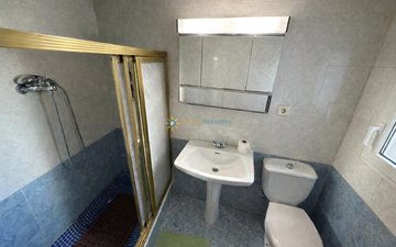 Property slide 24