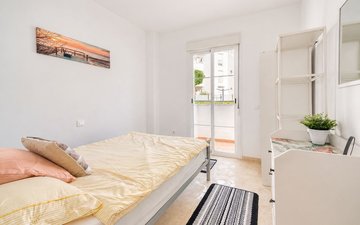 Property slide 20