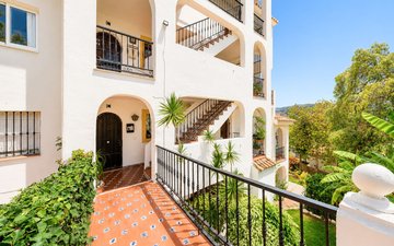 Property slide 35