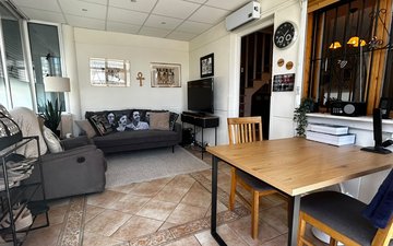 Property slide 9
