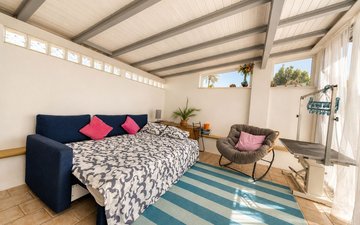 Property slide 19