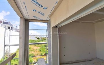 Property slide 18