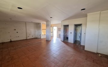 Property slide 10