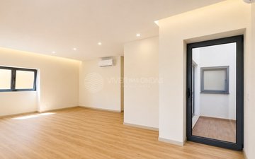 Property slide 15